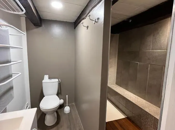 Privée Aparthotel 3*